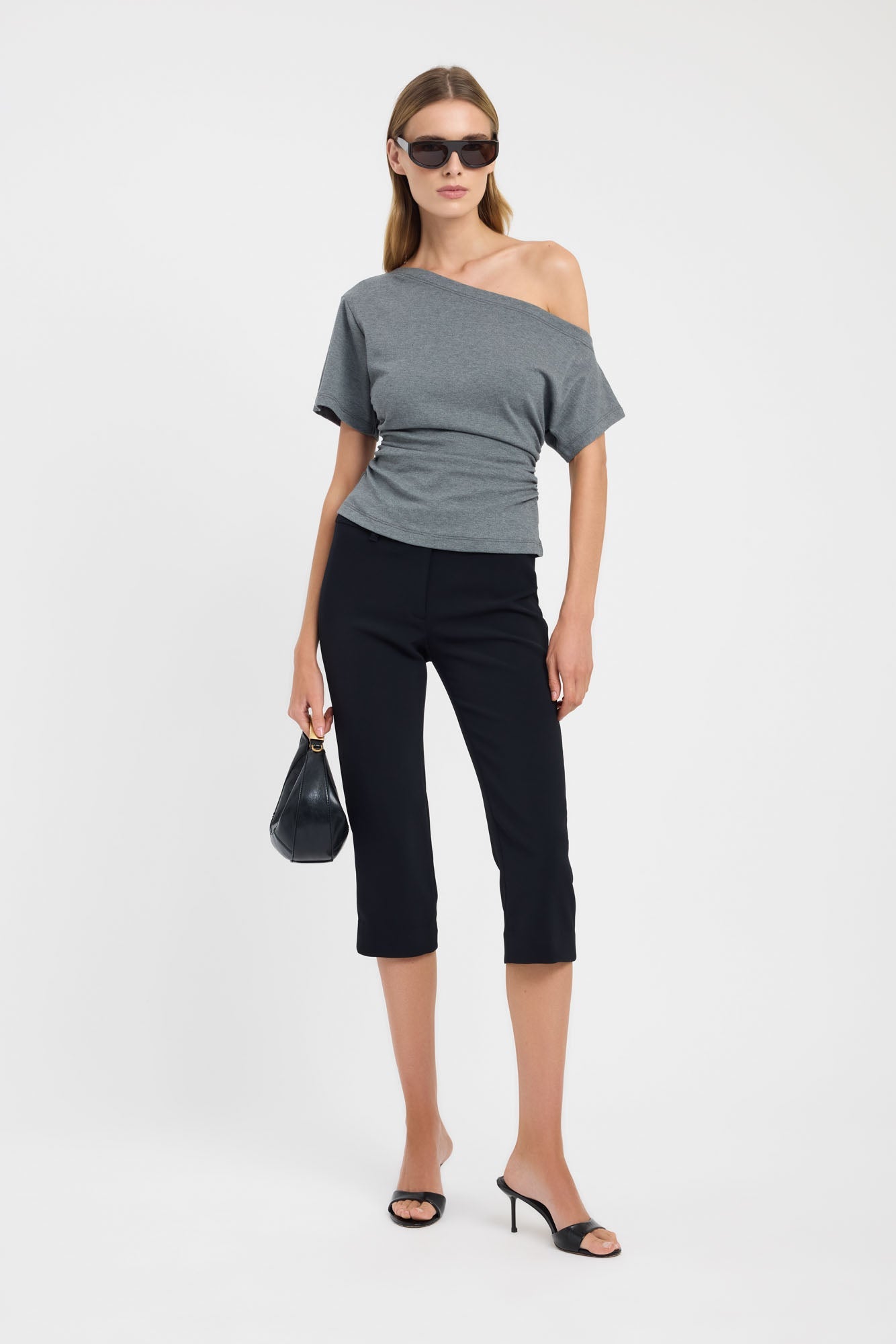 トップス SCULPTOR Raglan Off-Shoulder Tee Nova Off Shoulder Tee – KOOKAÏ UK