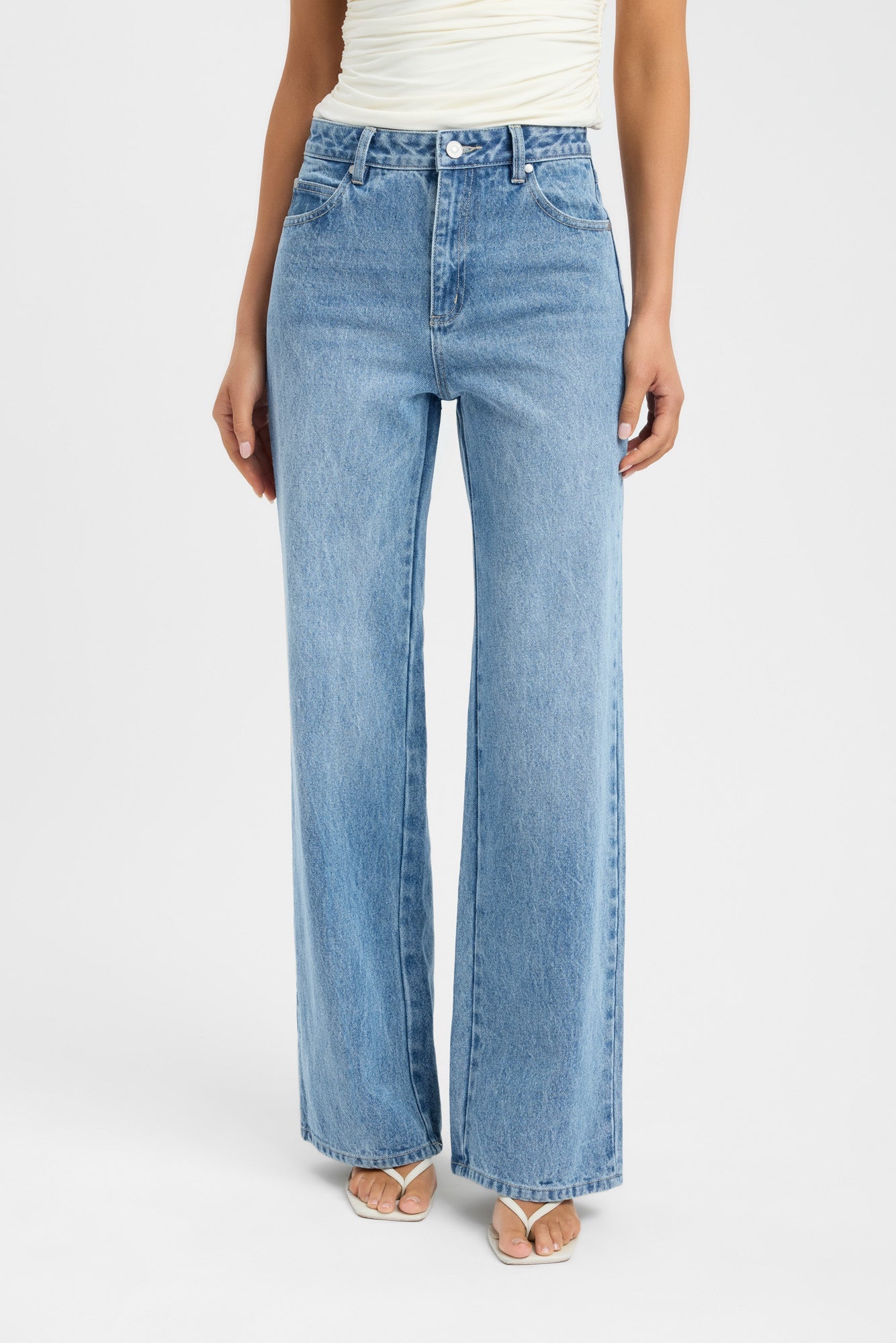 【美品】highwaist vintagelike straight denim Kai Straight Leg Jean – KOOKAÏ UK