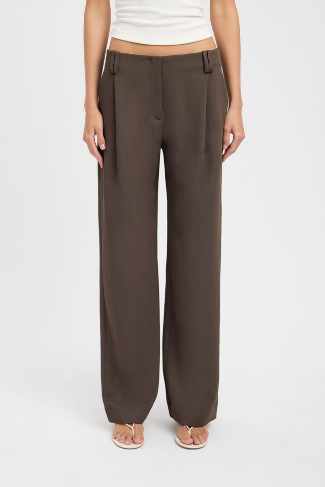 Oyster Pleat Pant