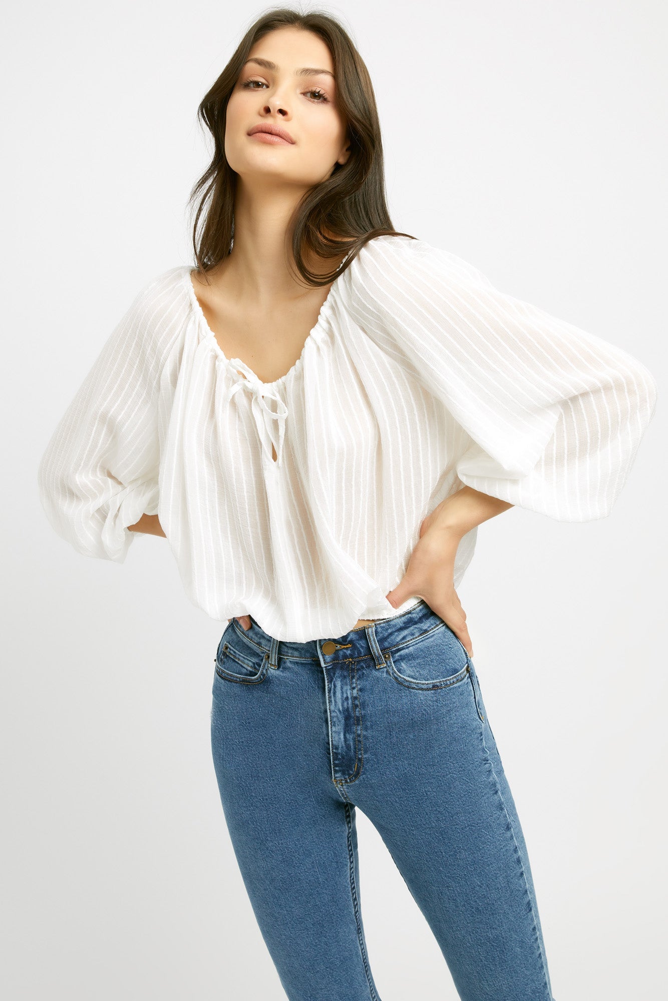 ella drawstring blouse ホワイト